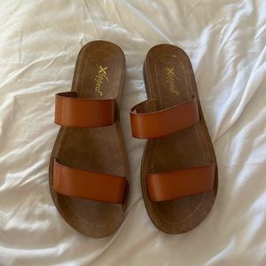 brand new sandals women size 9